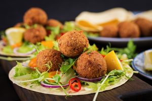 Talíř Falafel